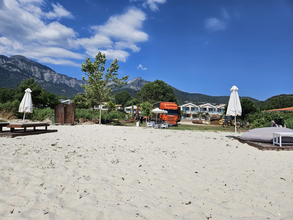 Strand Alexandra Golden Boutique - Adults only