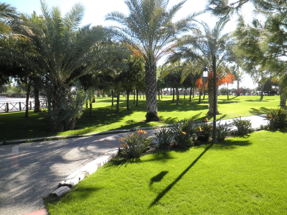 Weg zum Strand Voyage Belek Golf & Spa