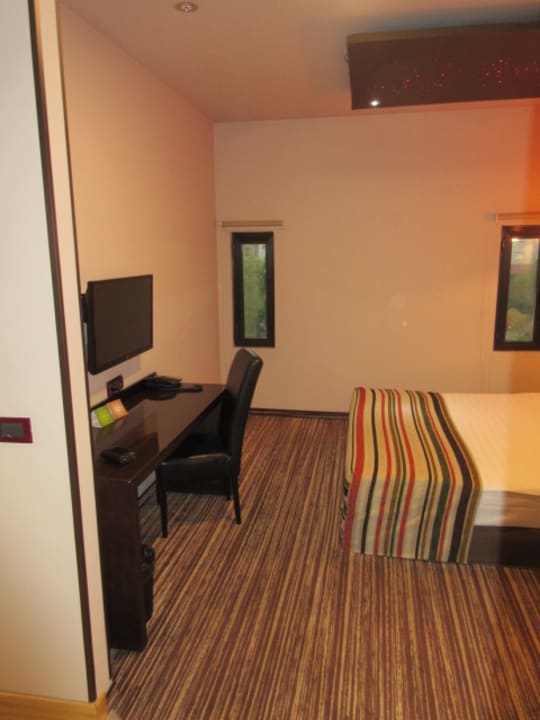 Zimmer Design Hotel Mr. President