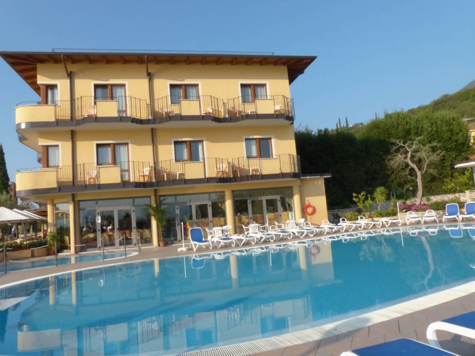 Haupthaus mit Pool ALL INCLUSIVE Hotel Piccolo Paradiso