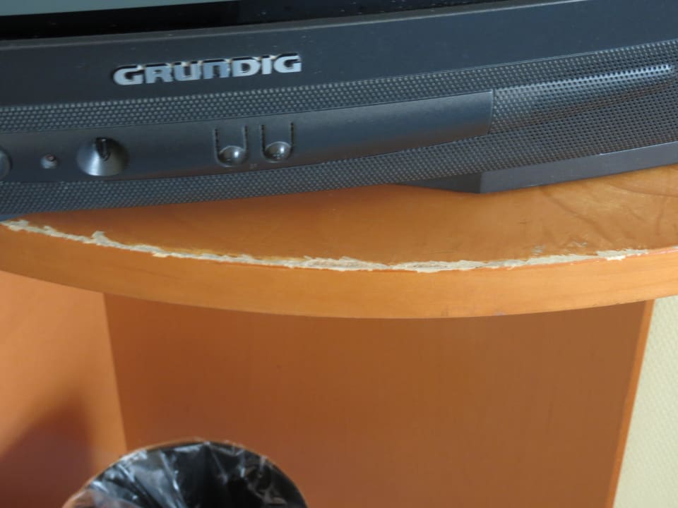 Zur Bewertung: niemals 4 Sterne Arkona Strandhotel