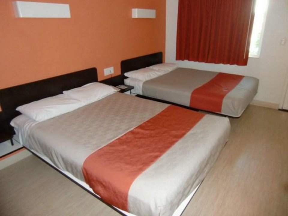 Zimmer  Motel 6 Santa Barbara-Carpinteria South