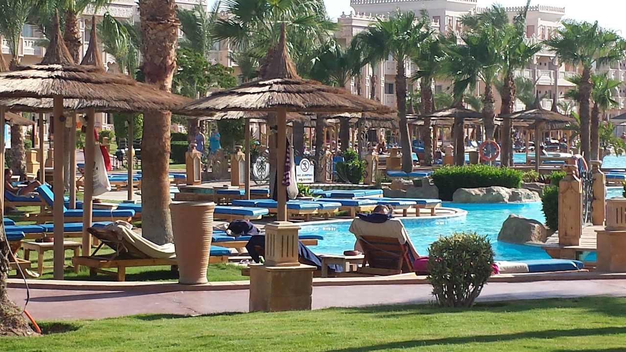 Poolanlage Pickalbatros Palace Resort