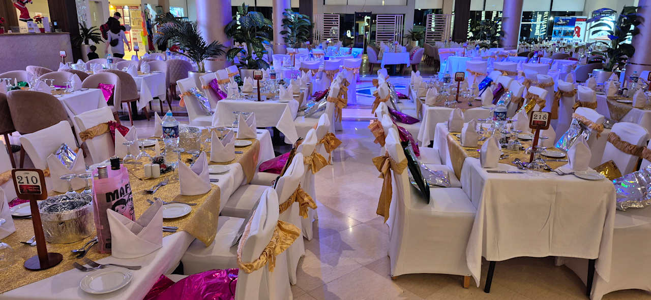 Gastro Three Corners Sea Beach Resort