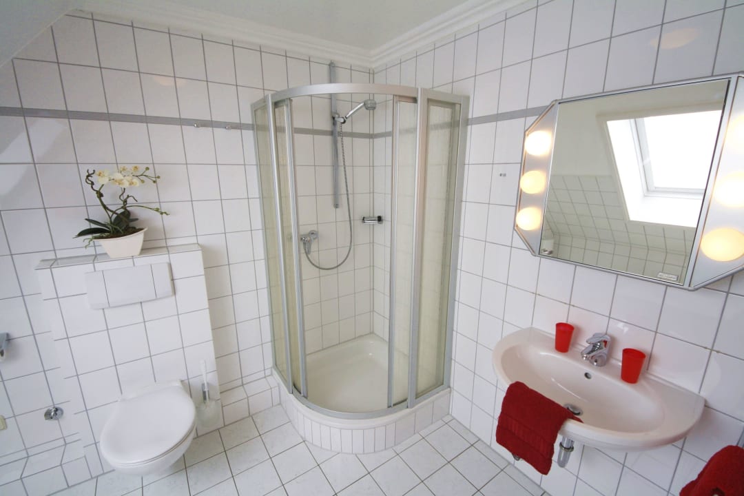 App.47 Bad Appartmenthaus Lornsenhof