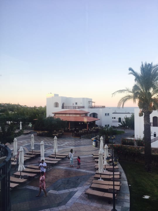 Ausblick Creta Maris Resort