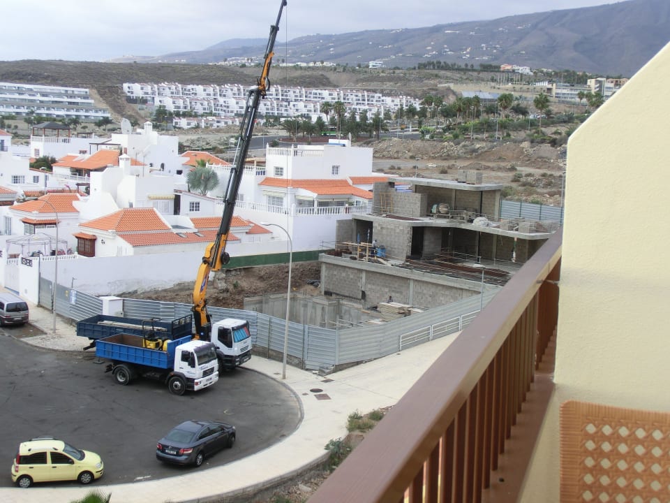 Blick auf die Baustelle (siehe Hotelbeschreibung) HOVIMA Jardin Caleta