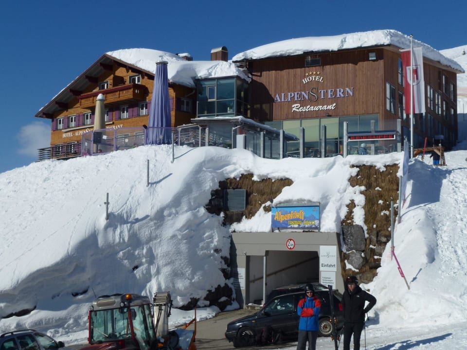 Einfahrt Tiefgarage Hotel Alpenstern