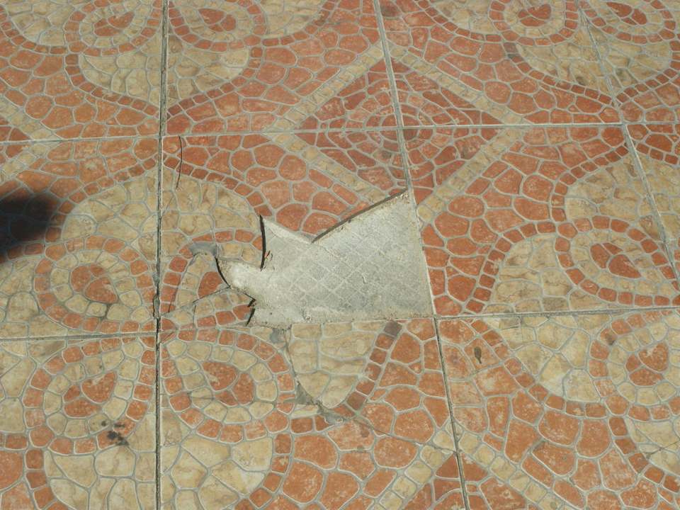 Weg zum Restaurant Mirage Bay Resort & Aqua Park