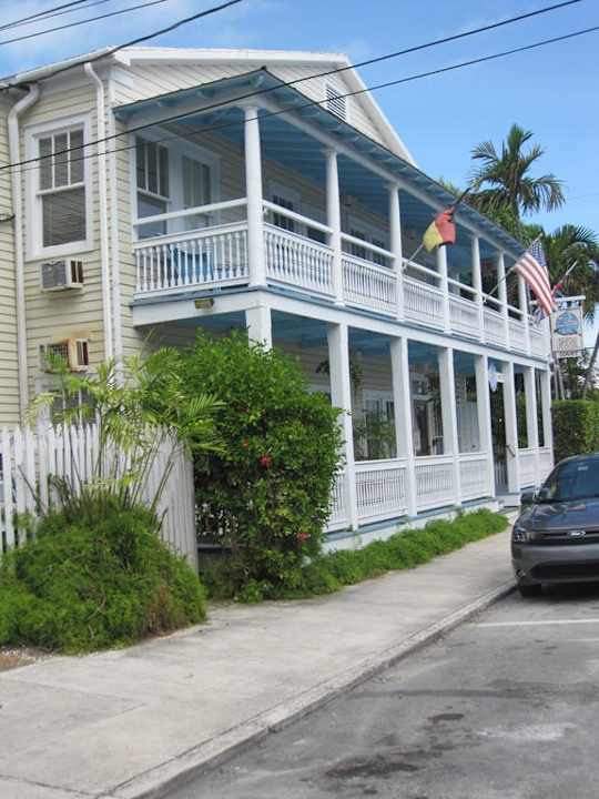 Straßenansicht Hotel Heron House Court