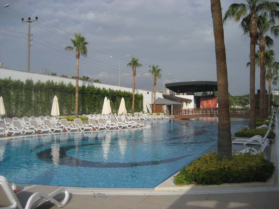 Hotel Mary Hotel Side