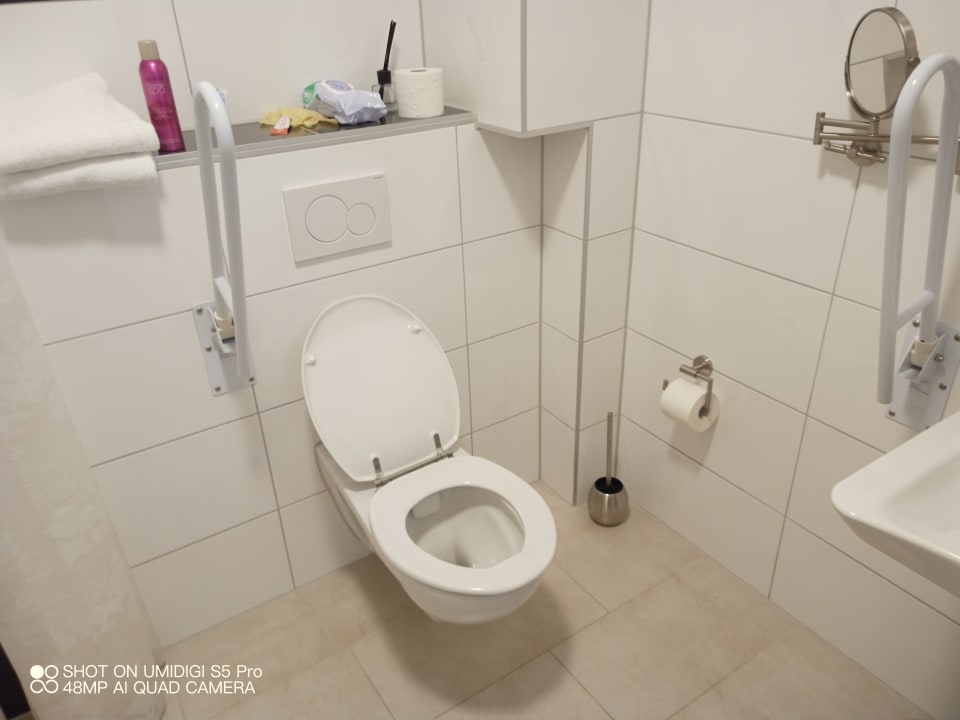 Zimmer Hotel in Laisen