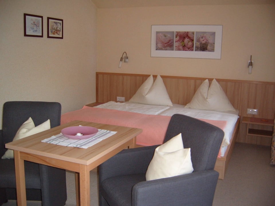 Zimmer mit Sitzecke Hotel Frühstückspension Felsenheim