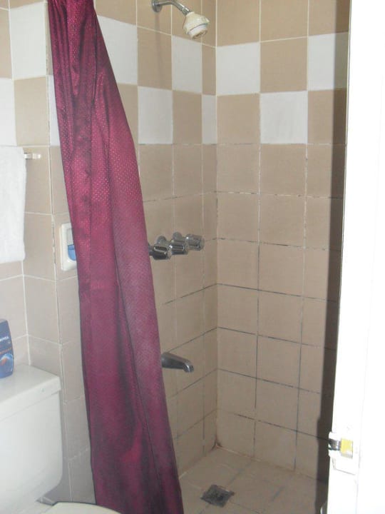 Das Bad mit Dusche/WC  Makati Prime Tower Suites