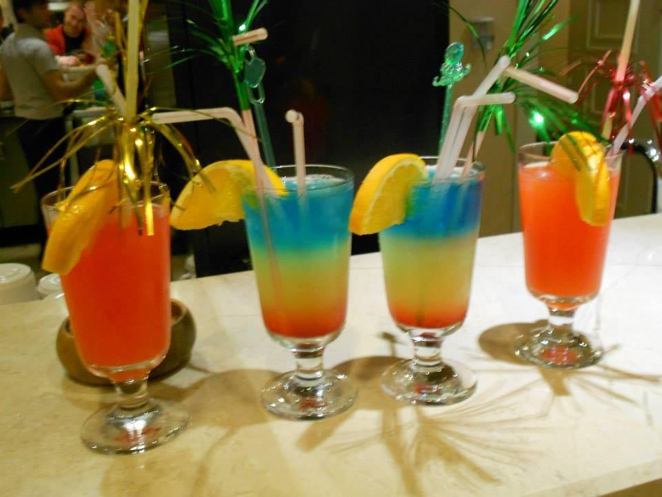 Ein Traum von Cocktails an der Lobbybar Alba Queen Hotel