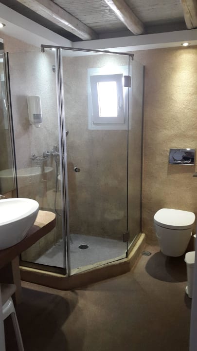 Geräumiges Bad Albatros