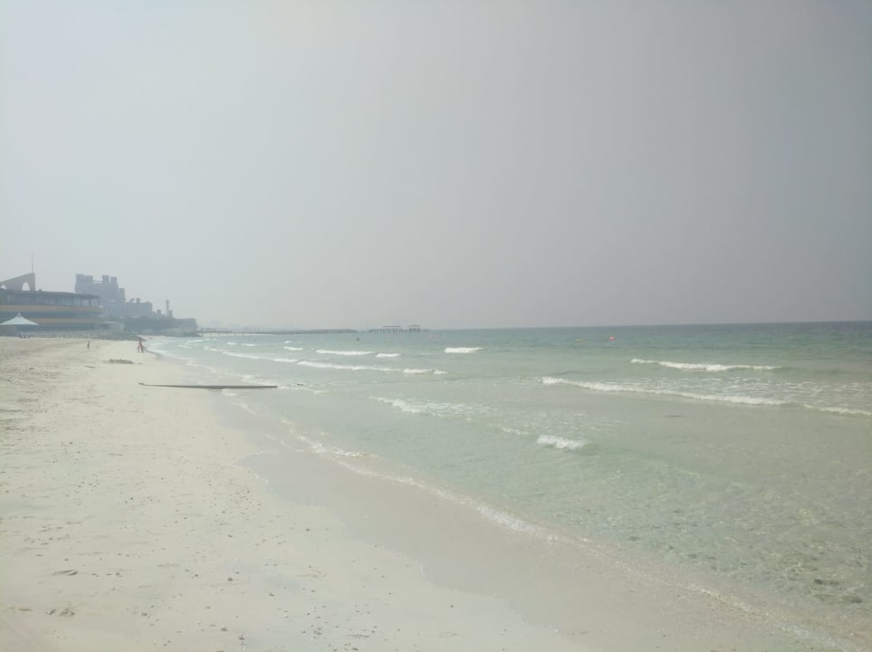 Strand Radisson Blu Hotel Ajman