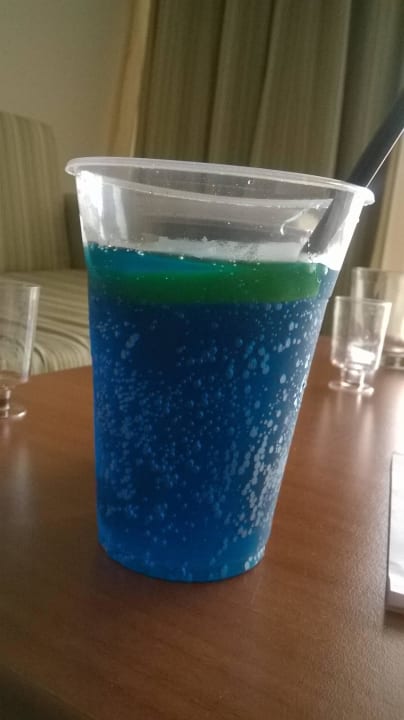 Drinki z plastików Sol Luna Bay