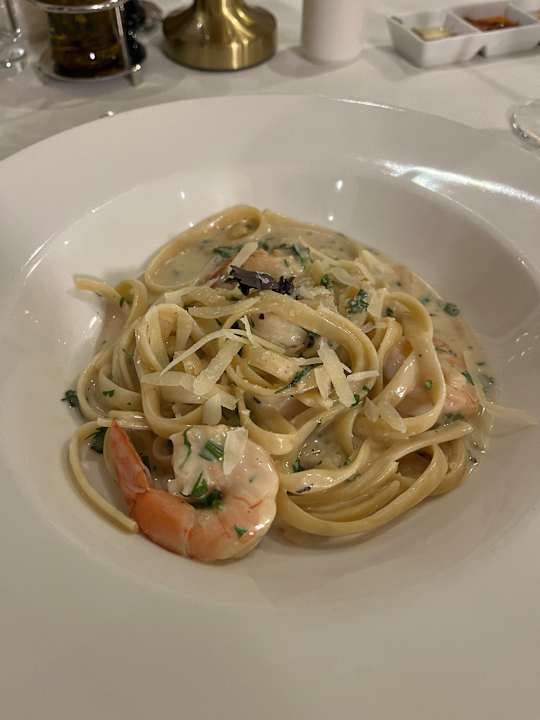 Gastro Premier Le Reve Hotel & Spa