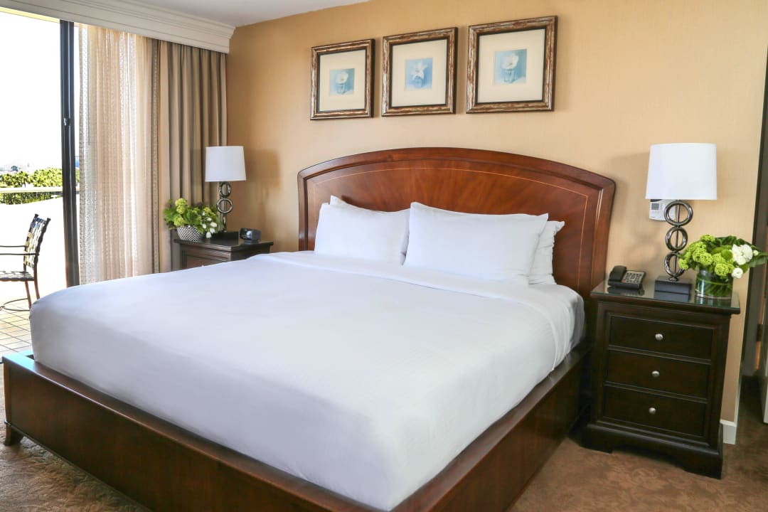 Executive Suite Hotel Fairmont Newport Beach