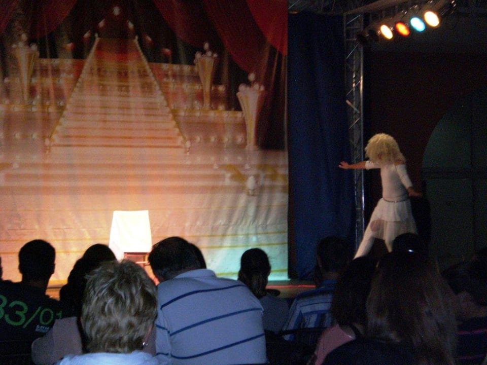 Abendaufführung Sol Luna Bay