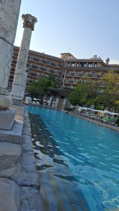 Pool Xanadu Resort Hotel