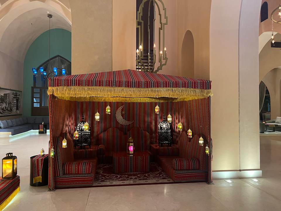 Lobby Salalah Rotana Resort