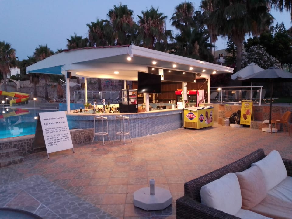 Gastro Almyrida Village & Waterpark