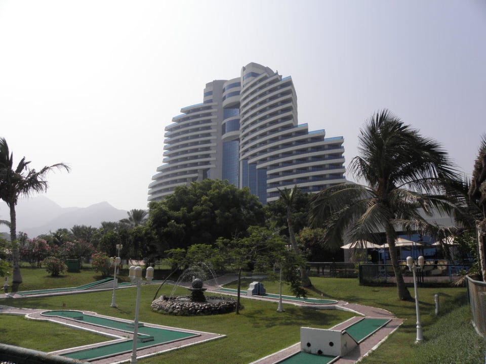 Blick vom der Grillbar Hotel Le Meridien Al Aqah Beach Resort