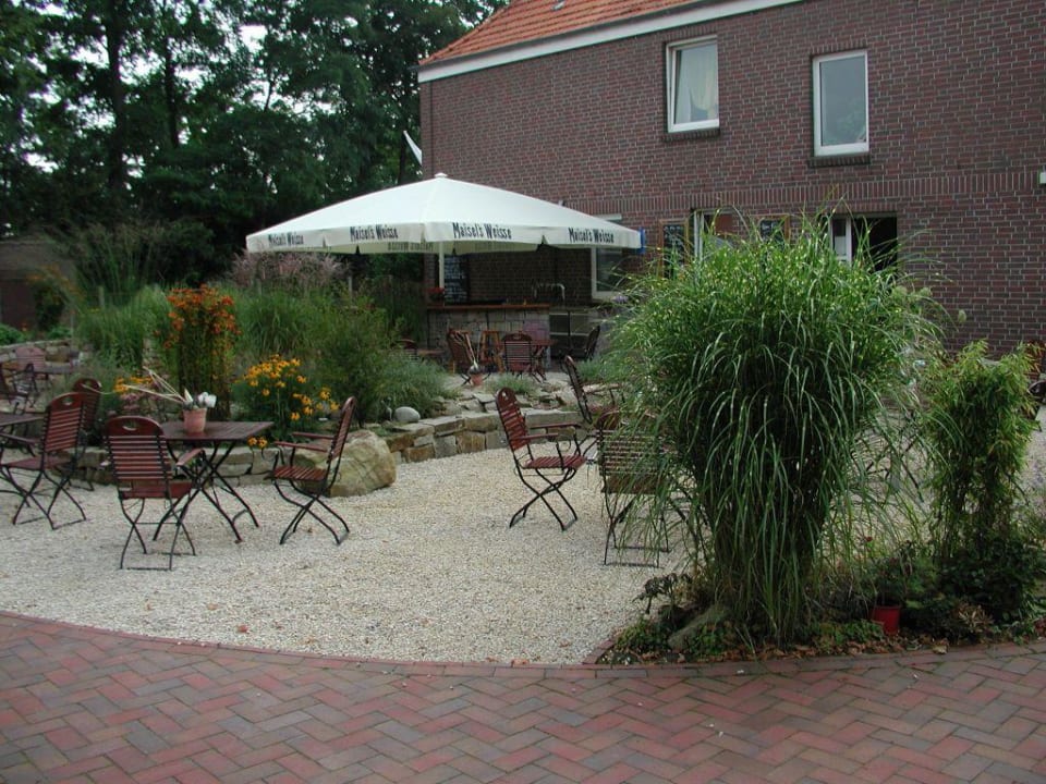 Biergarten des Hotels Hinrichs Hotel Hinrichs (Vorübergehend geschlossen)