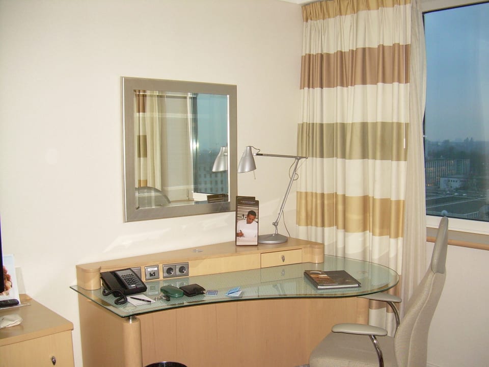 Zimmer Hilton Düsseldorf