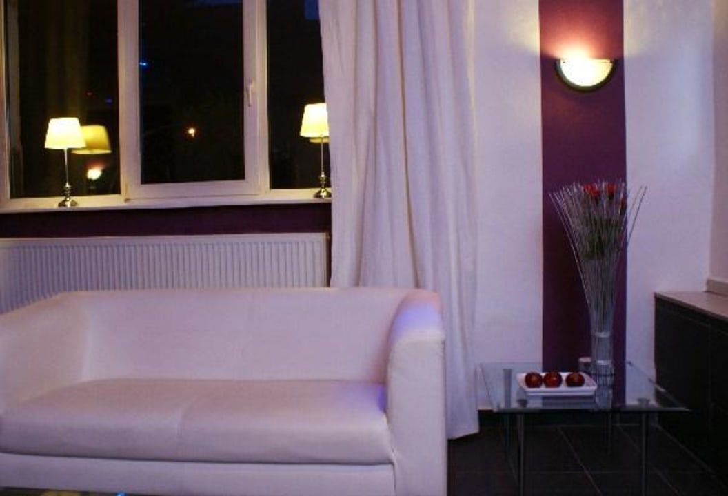 Lounge Hotel Rainbow-Inn
