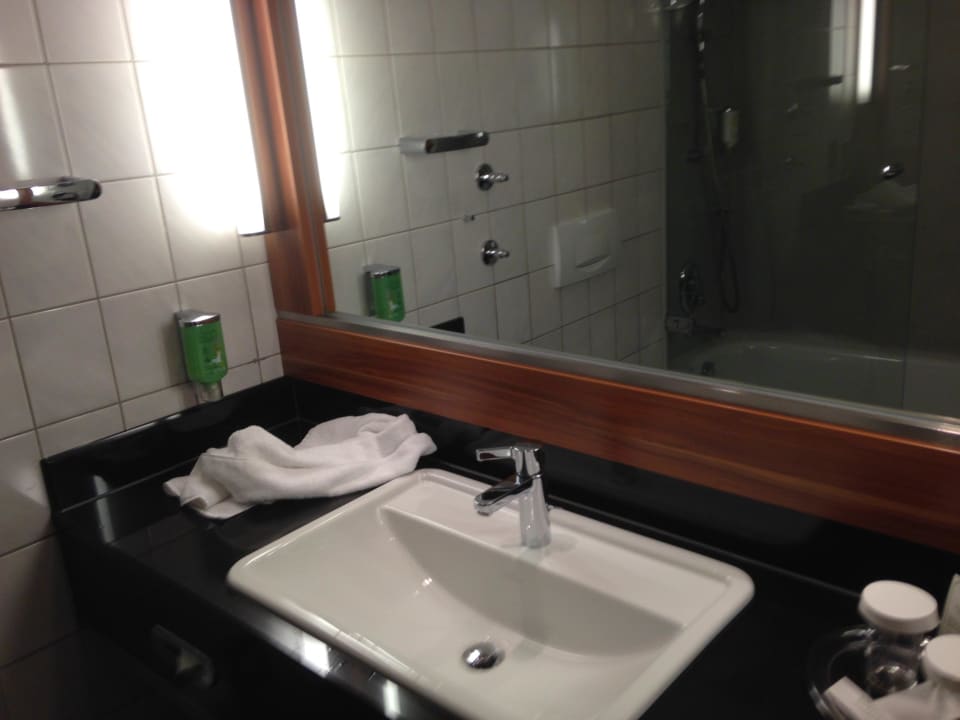 Bas Lindner Hotel Frankfurt Hochst, part of JdV by Hyatt