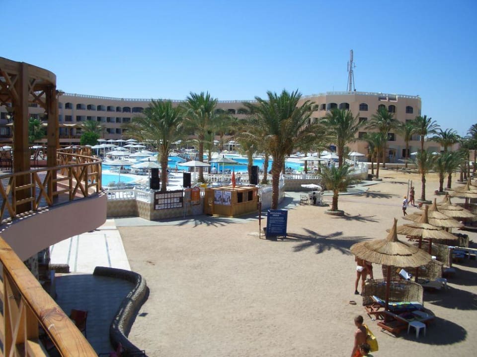 Blick vom Beach Restaurant Beach Albatros Resort