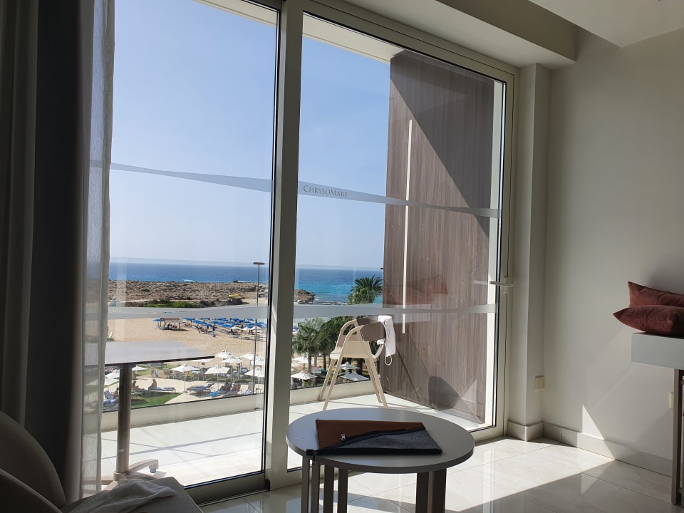 Zimmer Chrysomare Beach Hotel & Resort
