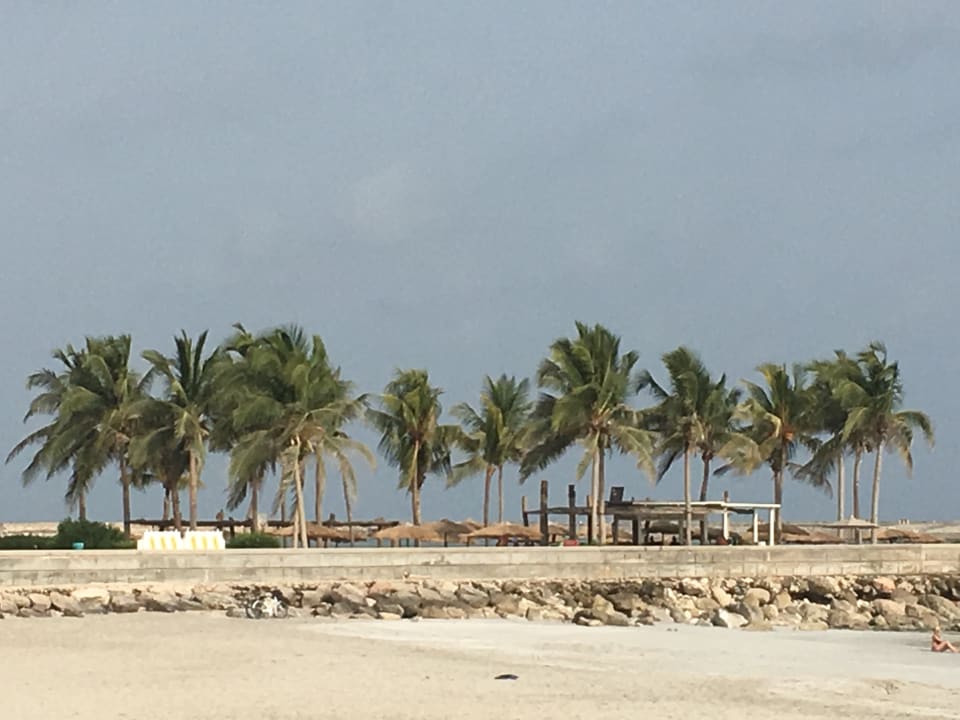 Strand Salalah Rotana Resort