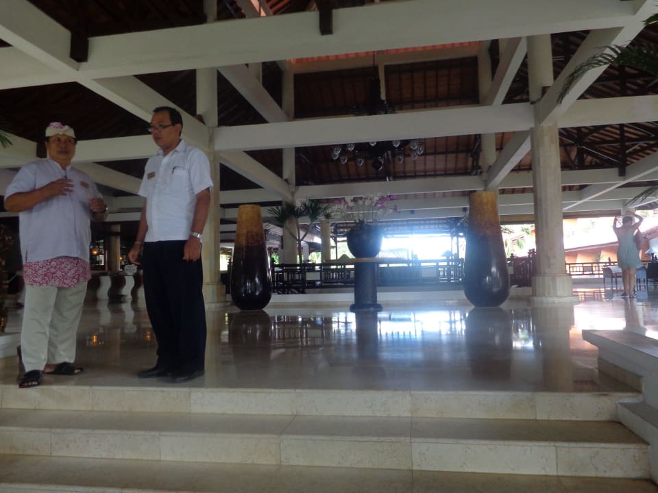 Eingang zur Lobby Sol by Melia Benoa Bali