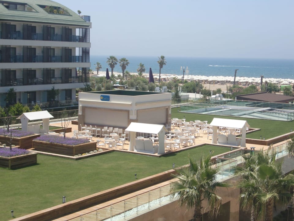 Sunsetbar mit Hollywoodschaukeln Sentido Trendy Verbena Beach