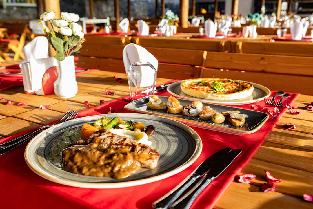 Gastro Ramada Resort Kusadasi & Golf