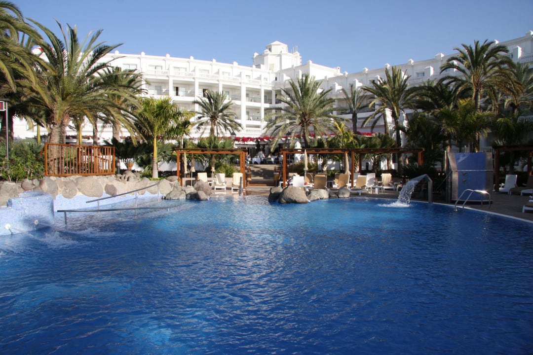 Garten mit Pool Hotel Riu Palace Maspalomas Adults Only