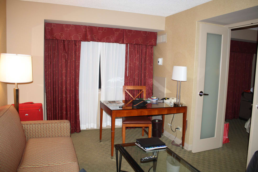 Corner Room Omni Chicago Hotel