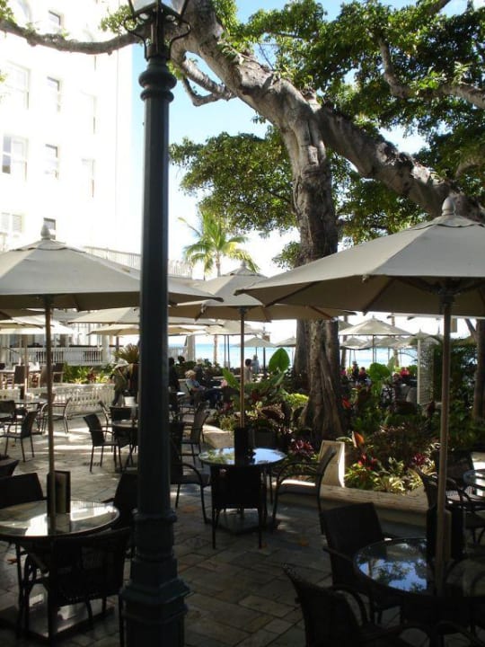 Terrasse am Pool Hotel Moana Surfrider, A Westin Resort & Spa