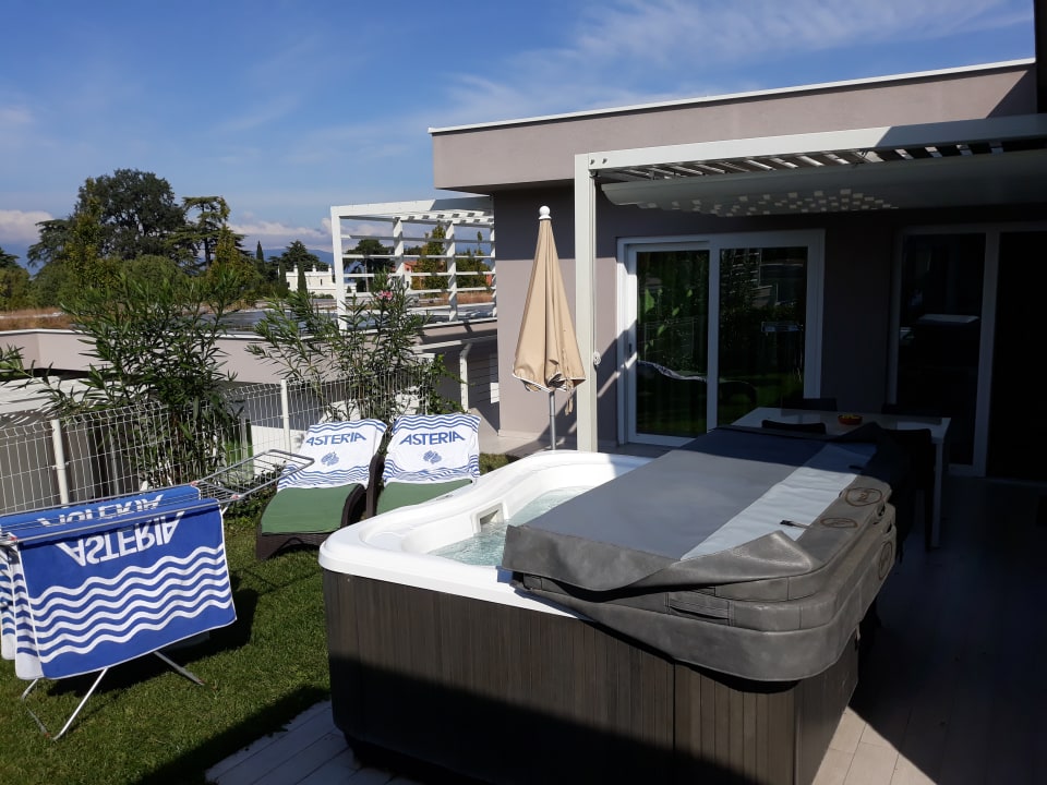 Gartenanlage Ferienanlage Residence Piani Di Clodia