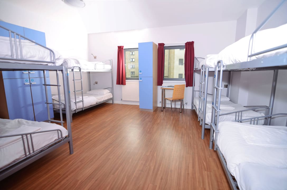 8 person room Safestay Edinburgh