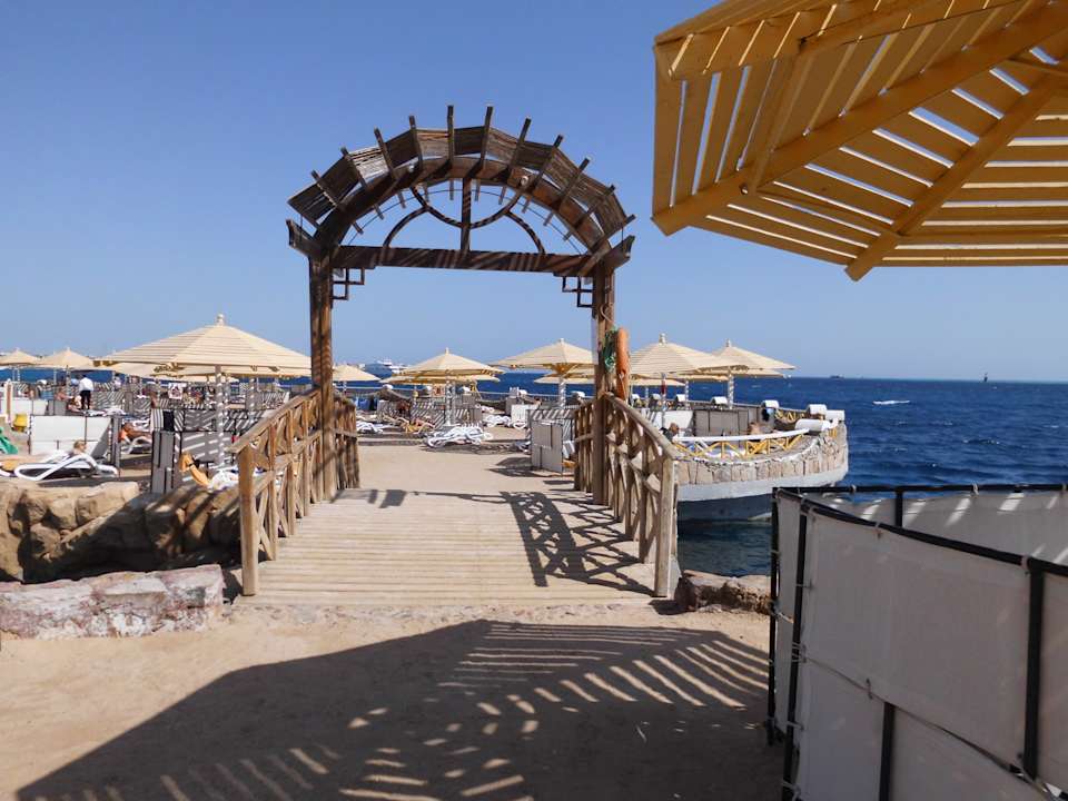Zugang zur kleinen Insel SUNRISE Holidays Resort (Adults Only)