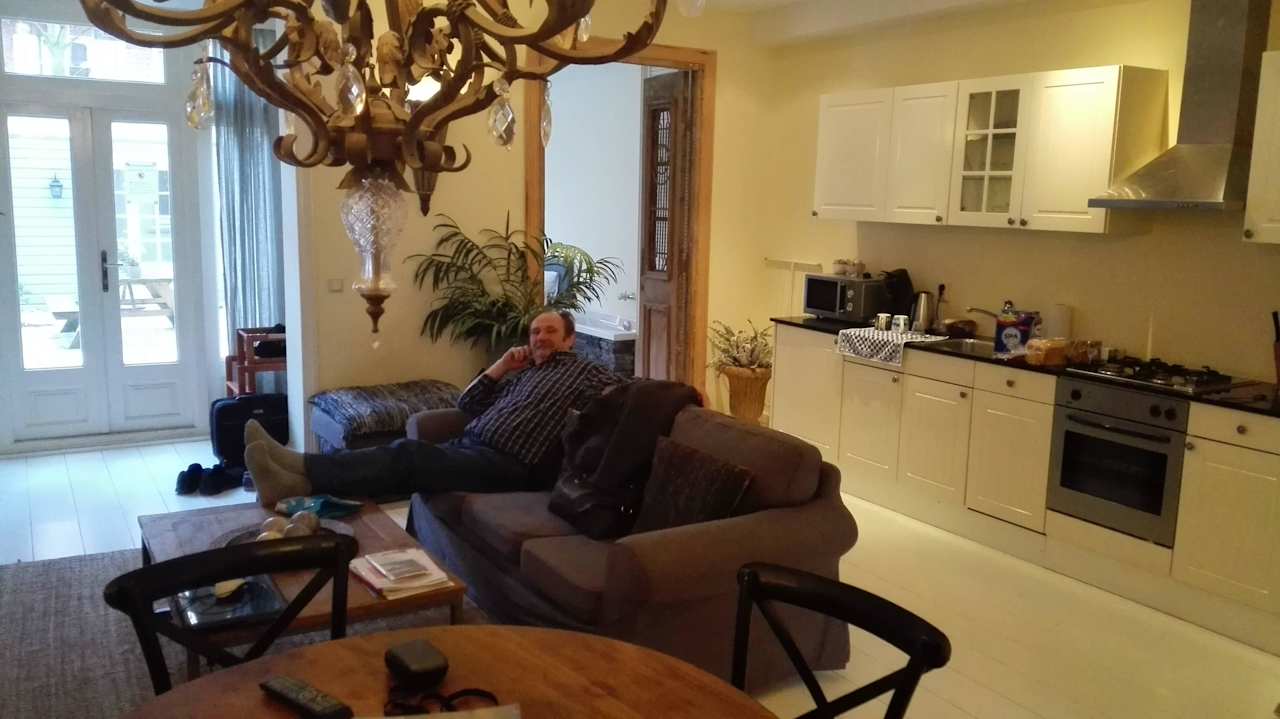 Wohnbereich mit Küchenzeile  Apartment Kade Residence