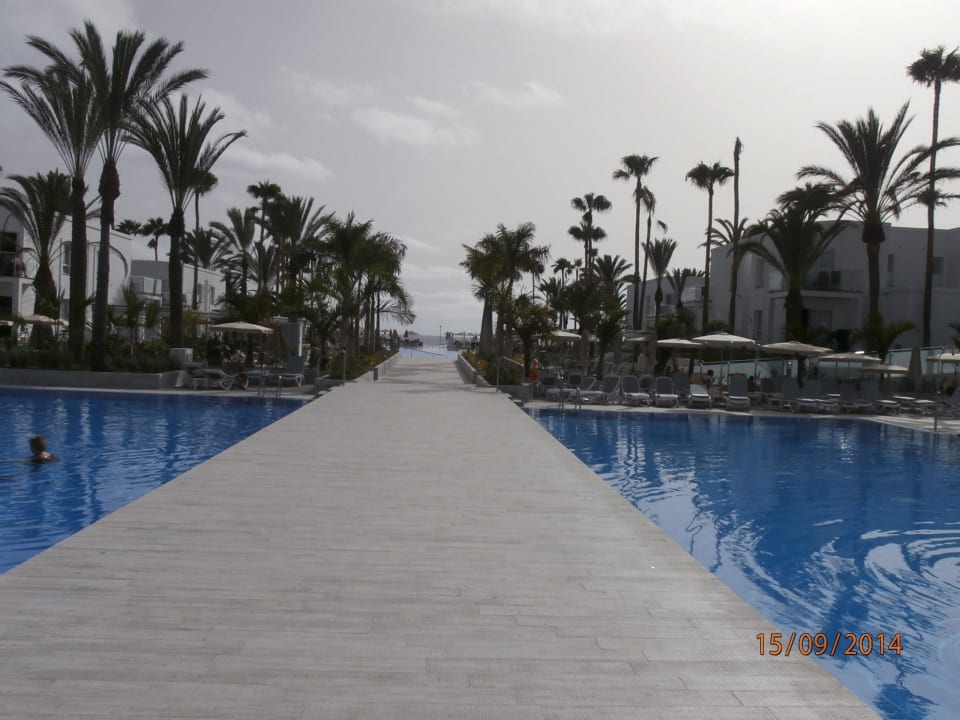 Die ersten Beiden in Richtung Meer Hotel Riu Palace Meloneras