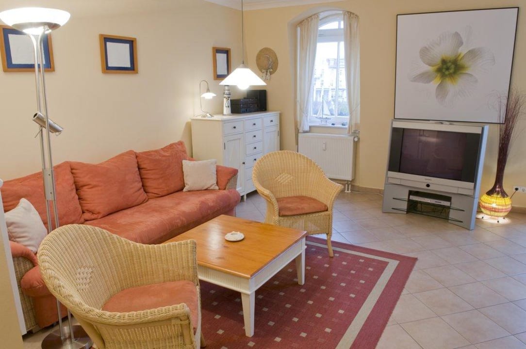 Wohnraum Ferienwohnungen in der Apartment-Residenz Ostseestrand