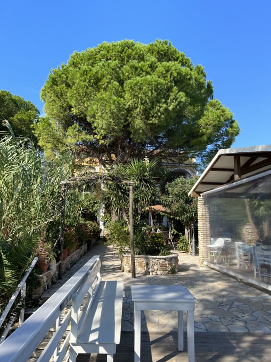 Gartenanlage Porto Koukla Beach