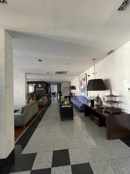 Lobby Hotel Madeira Regency Cliff